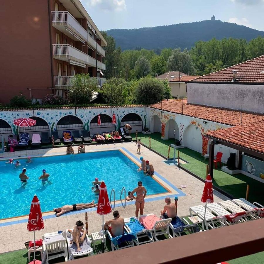 B&B The Sun Swimming & Pool ตูริน ภายนอก รูปภาพ